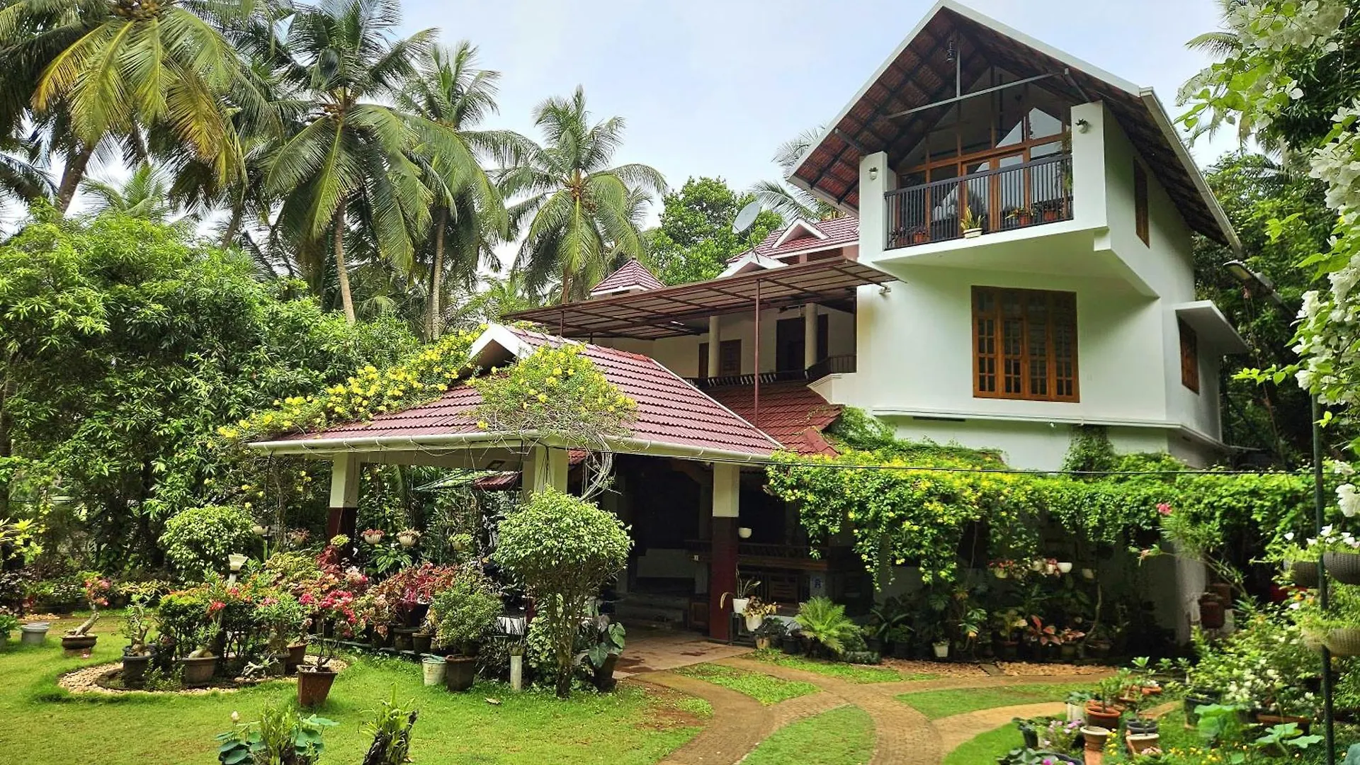 Maleyam Homestay Riverside Kozhikode